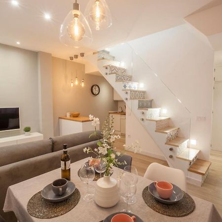 El Apartamento De Rosi Seville Luaran gambar